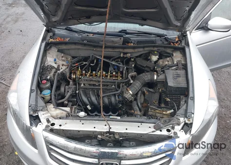 2011 Honda Accord 2.4 Lx-P from USA, damaged, VIN 1HGCP2F44BA066578